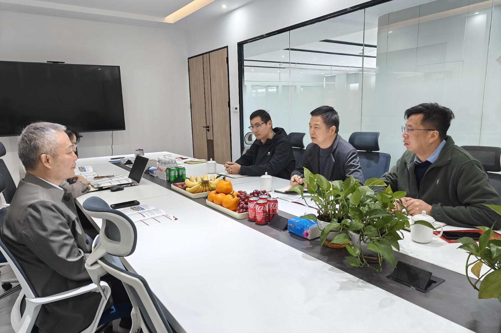 1742872248897958.jpg 1742872248897958.jpg