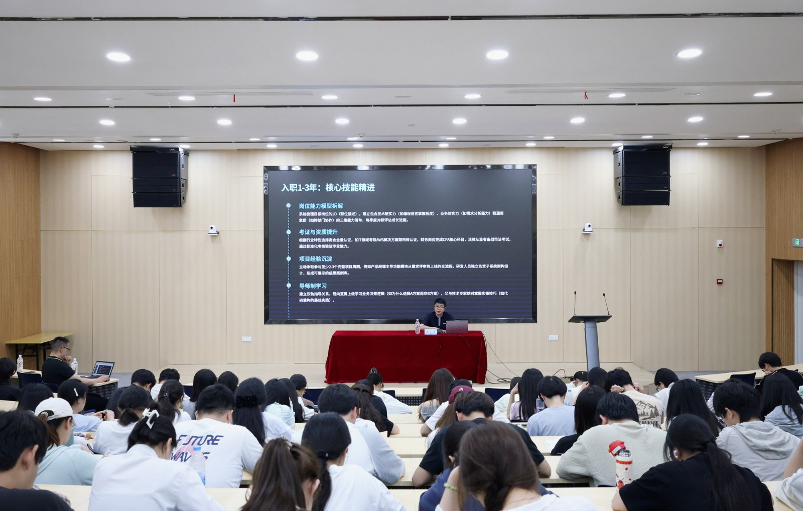 1747961819849189.jpg 1747961819849189.jpg