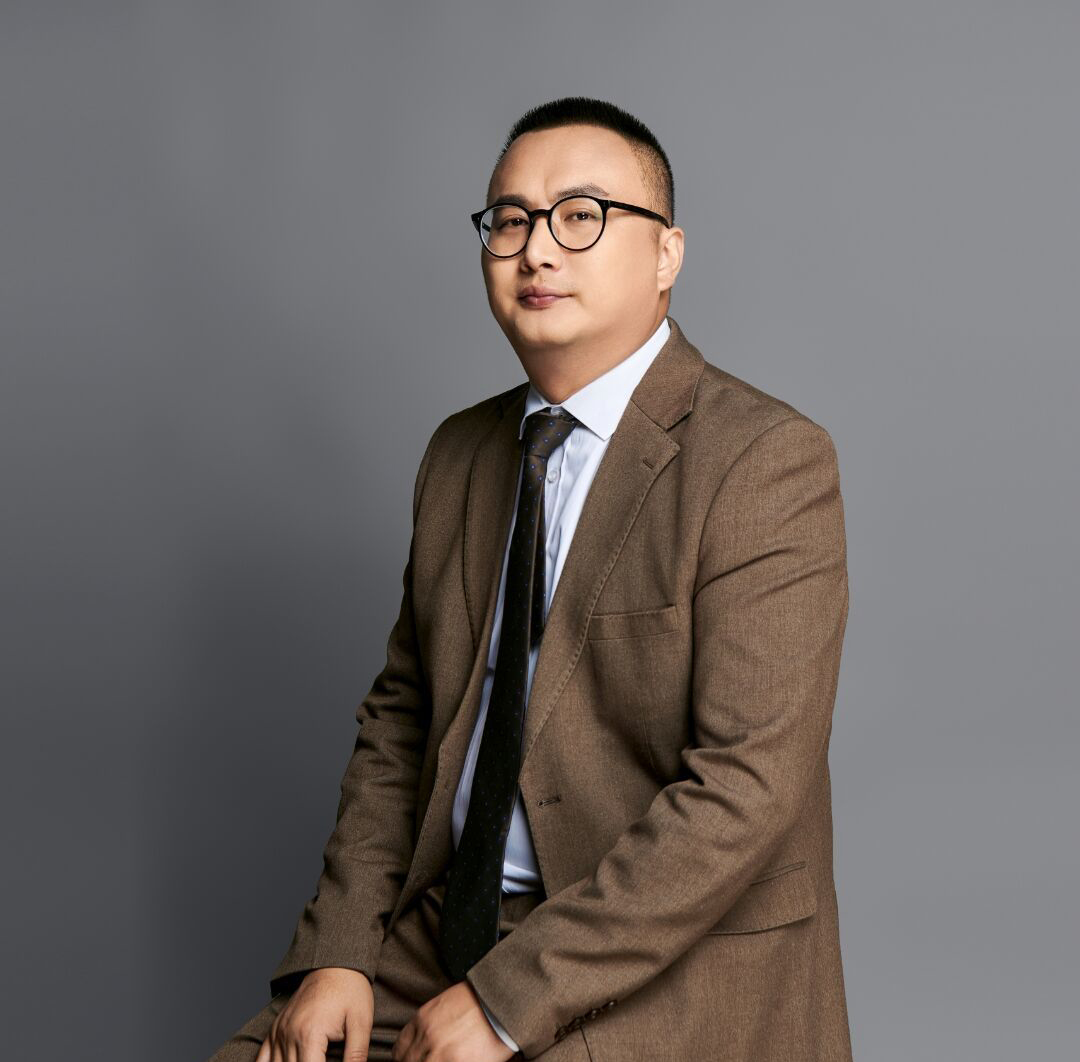 1748874908570193.jpg 李利军个人照.jpg